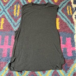 Lululemon Balancer tank top. size medium. gray.